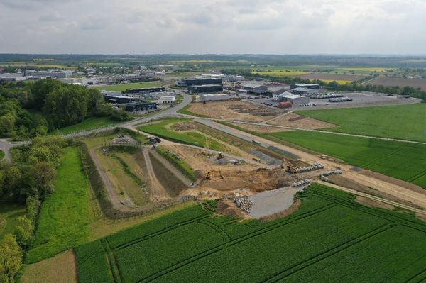 Industrie- und Gewerbegebiete aus der Vogelperspektive